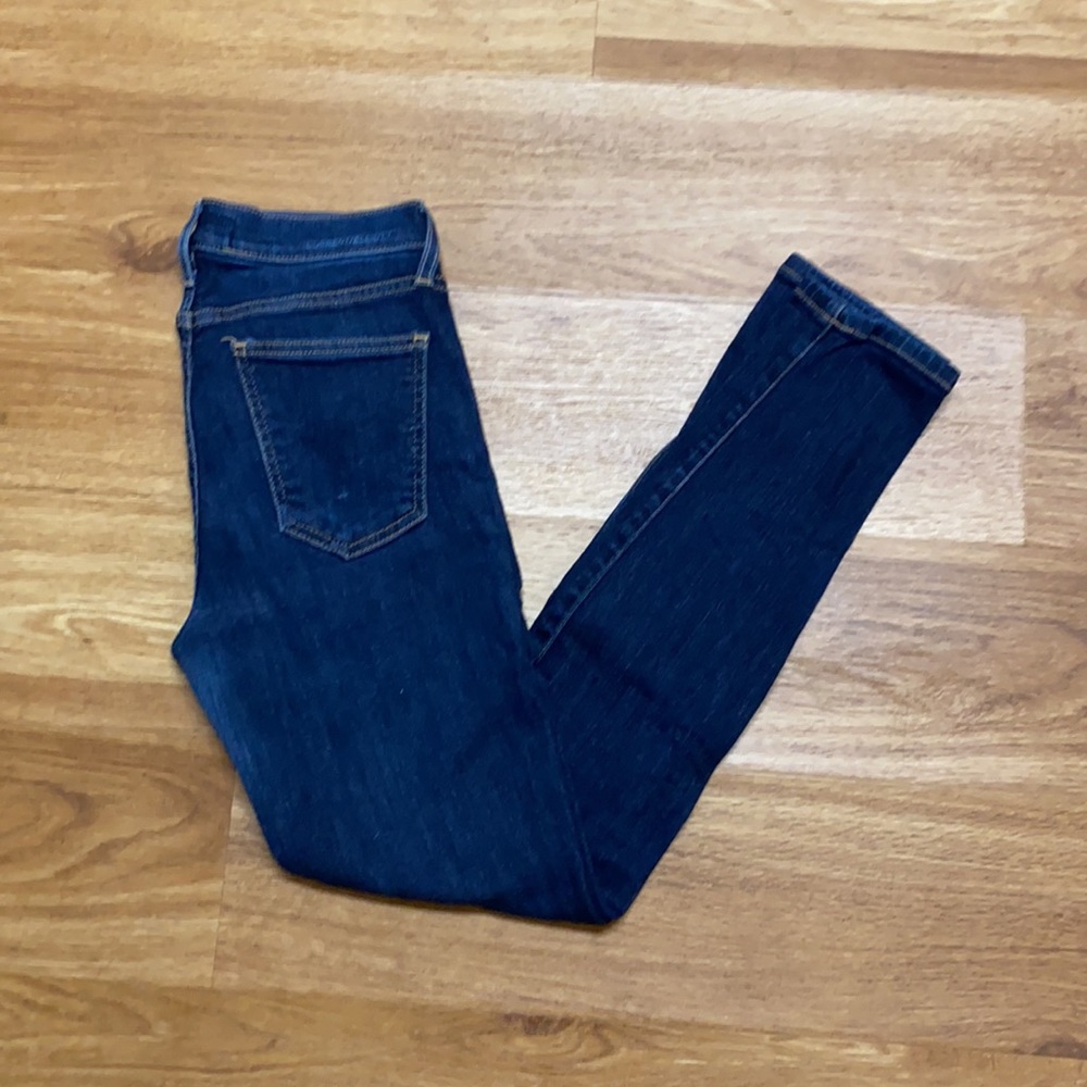 ⚡️SALE⚡️ Current/Elliot Jeans - Picture 2 of 9